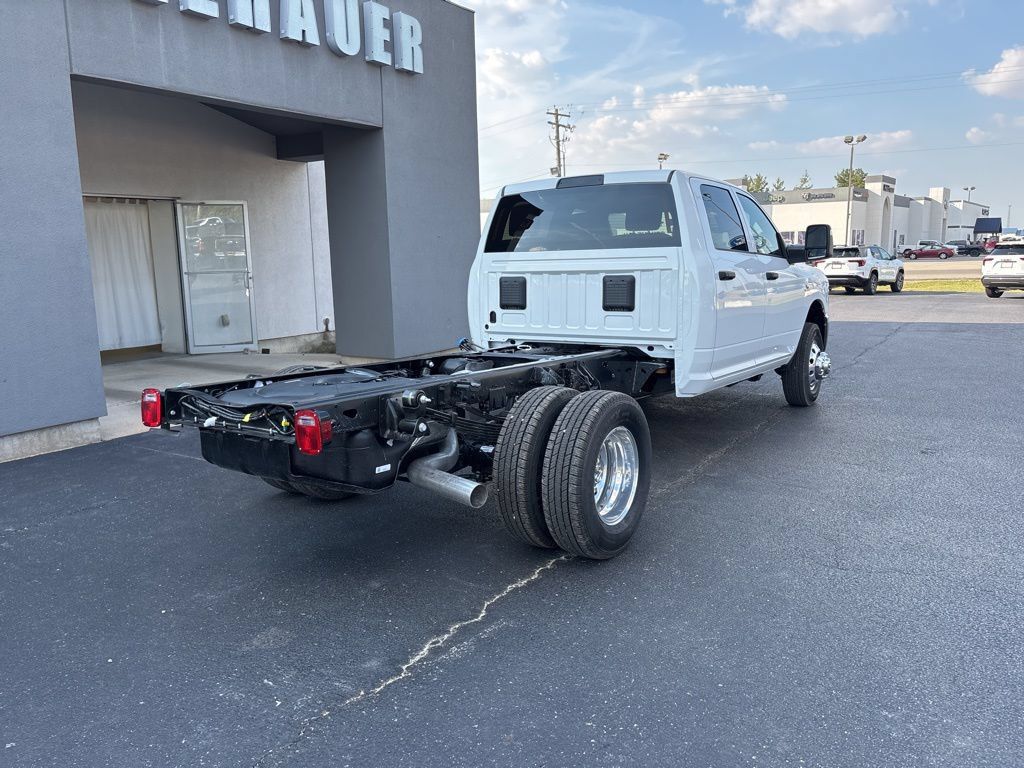 New 2026 RAM 3500 Tradesman w/ Chrome Appearance Group AWD/4WD image 8