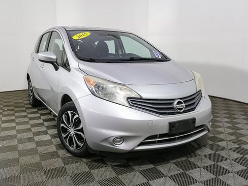 Used 2015 Nissan Versa Note SV image 3