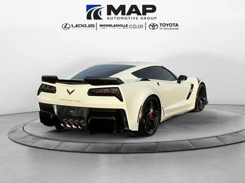 Used 2017 Chevrolet Corvette Grand Sport image 5
