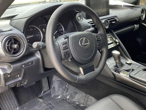 Used 2025 Lexus IS 300 F Sport RWD image 21