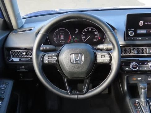 Certified 2023 Honda Civic EX image 17