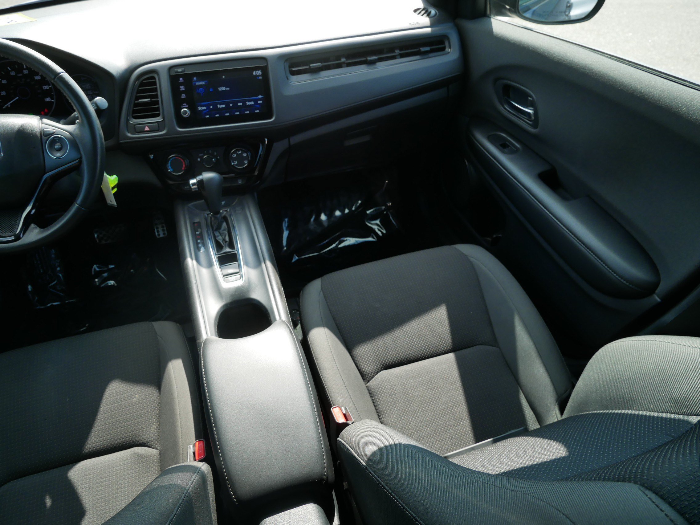 Used 2022 Honda HR-V Sport image 11