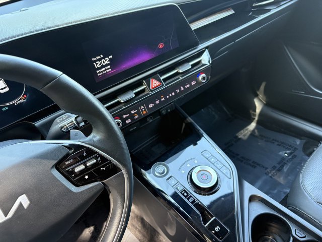 Certified 2023 Kia Niro Wave FWD image 25