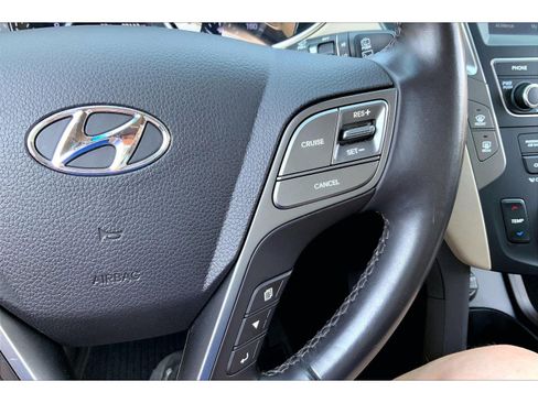 Used 2018 Hyundai Santa Fe Sport AWD/4WD image 18