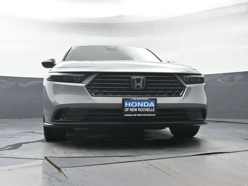 Used 2023 Honda Accord Sport image 33