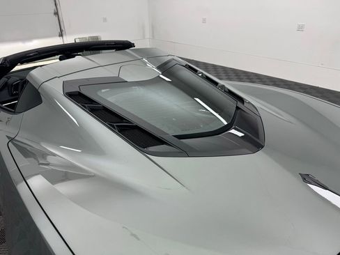 Used 2023 Chevrolet Corvette Stingray Coupe w/ Z51 Performance Package image 13