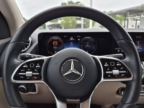 Certified 2023 Mercedes-Benz GLA 250 w/ Premium Package image 24