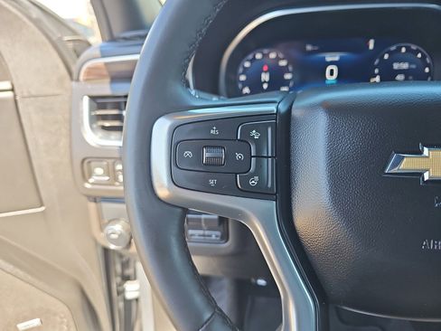 Used 2024 Chevrolet Tahoe LT w/ LT Signature Package RWD image 19