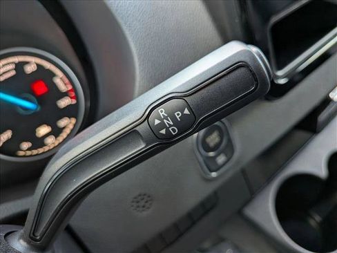 Used 2024 Mercedes-Benz eSprinter 170 Cargo image 14