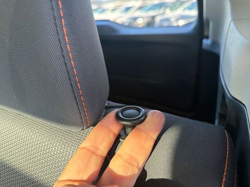 Certified 2023 Subaru Crosstrek 2.0i Premium image 24