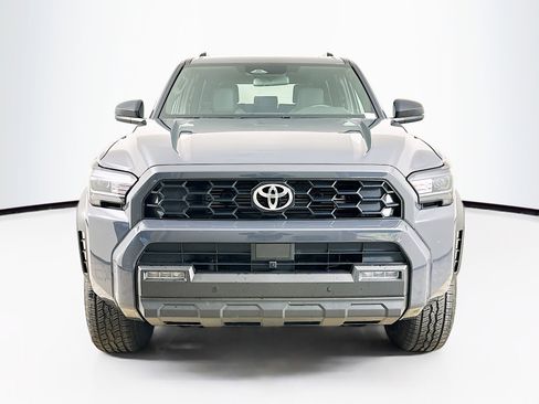 Used 2025 Toyota 4Runner TRD Off-Road image 2