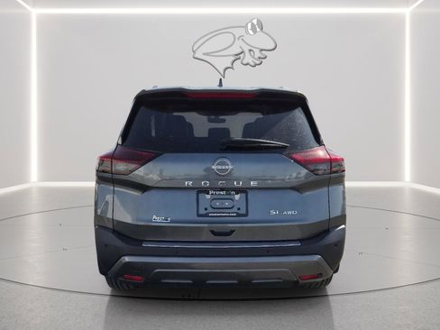 Used 2023 Nissan Rogue SL w/ SL Premium Package image 4