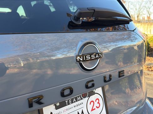 New 2026 Nissan Rogue SV image 14