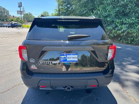 Used 2022 Ford Explorer Timberline w/ Timberline Technology Package AWD/4WD image 4