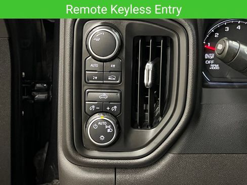 Certified 2023 Chevrolet Silverado 1500 Custom AWD/4WD image 17