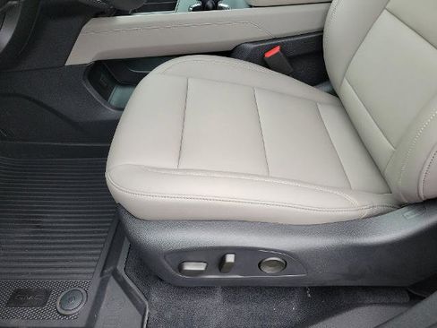 New 2026 GMC Acadia Elevation w/ Elevation Premium Package image 12