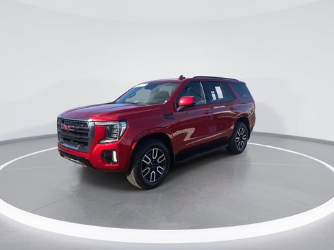 Used 2024 GMC Yukon AT4 w/ Technology Package image 4