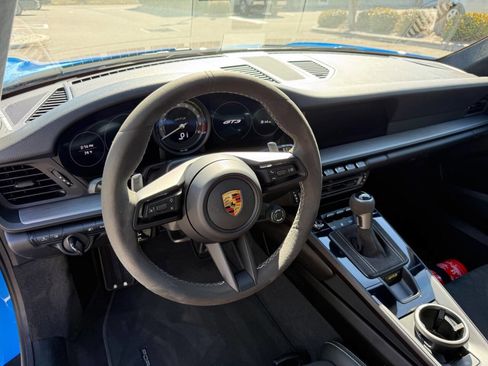 Used 2022 Porsche 911 GT3 image 17