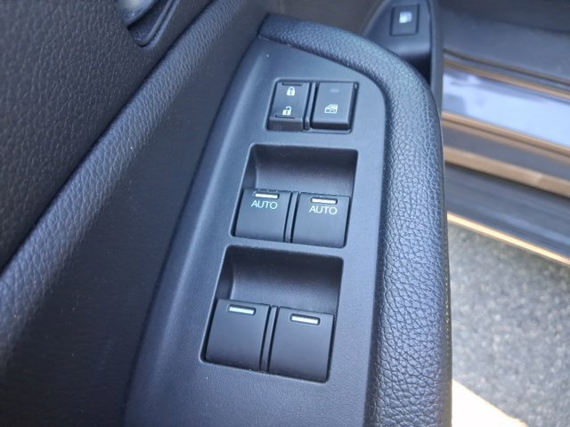 Used 2018 Honda Ridgeline RTL image 12