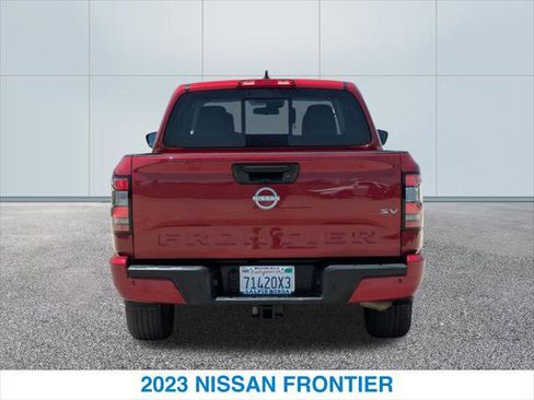 Used 2023 Nissan Frontier SV w/ SV Convenience Package RWD image 8