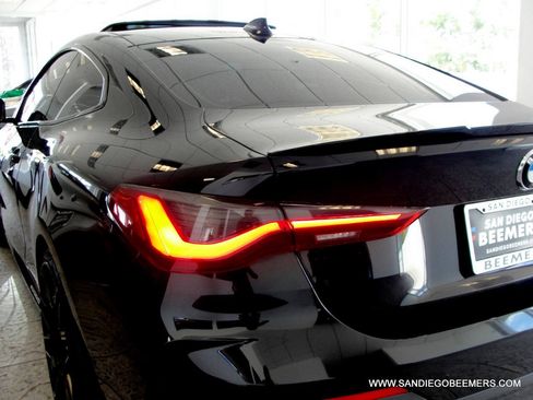 Used 2021 BMW 430i Coupe w/ M Sport Package RWD image 77