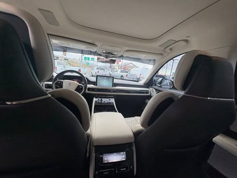 Used 2021 Lincoln Aviator Black Label w/ Dynamic Handling Package image 22