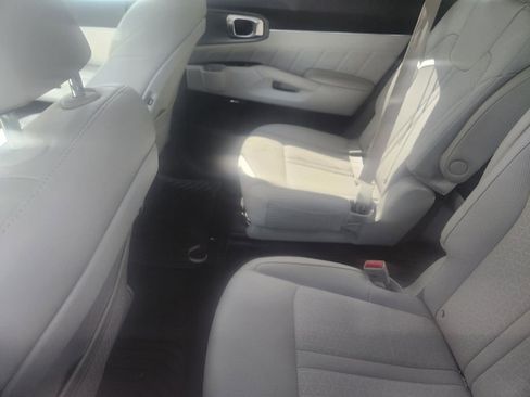 Used 2024 Kia Sorento SX Prestige AWD/4WD image 8