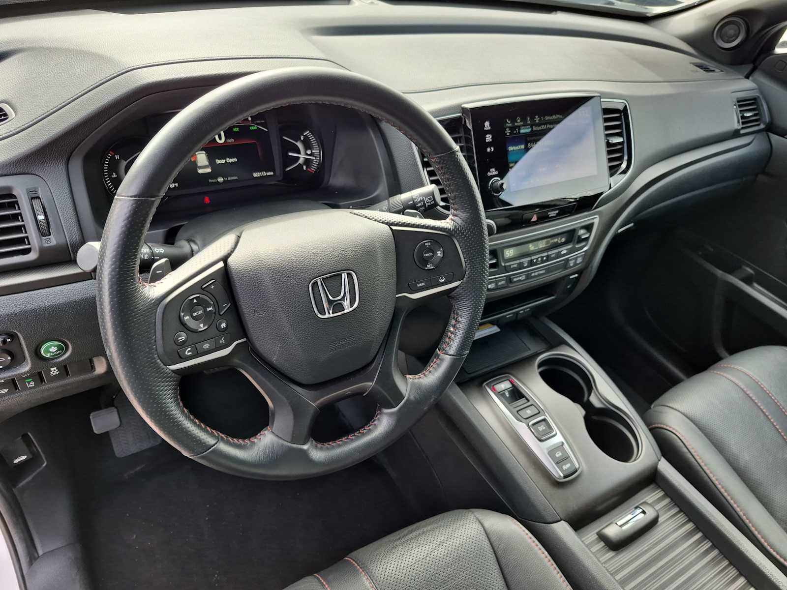 Certified 2023 Honda Passport TrailSport image 2