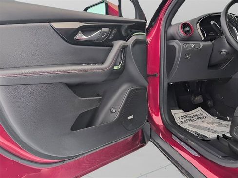 Certified 2023 Chevrolet Blazer RS w/ Driver Confidence II Package image 27