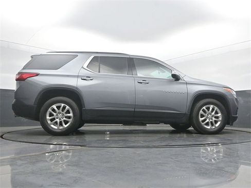 Used 2020 Chevrolet Traverse LT w/ Driver Confidence II Package image 54