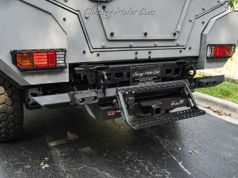 Used 2024 Ford F550 4x4 Regular Cab Super Duty image 40