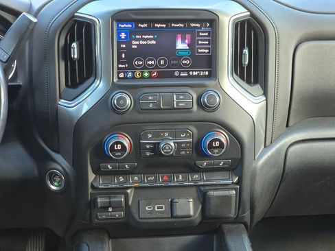 Used 2020 Chevrolet Silverado 1500 RST w/ All-Star Edition image 33