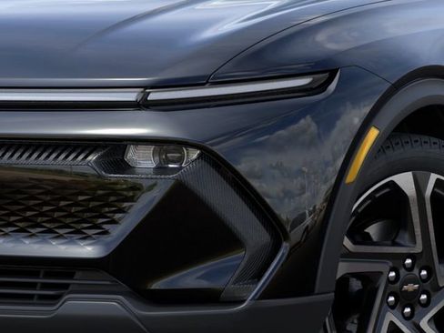 New 2026 Chevrolet Equinox EV LT w/ Convenience Package II AWD/4WD image 10