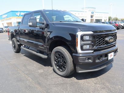 New 2025 Ford F350 Lariat w/ Black Appearance Package