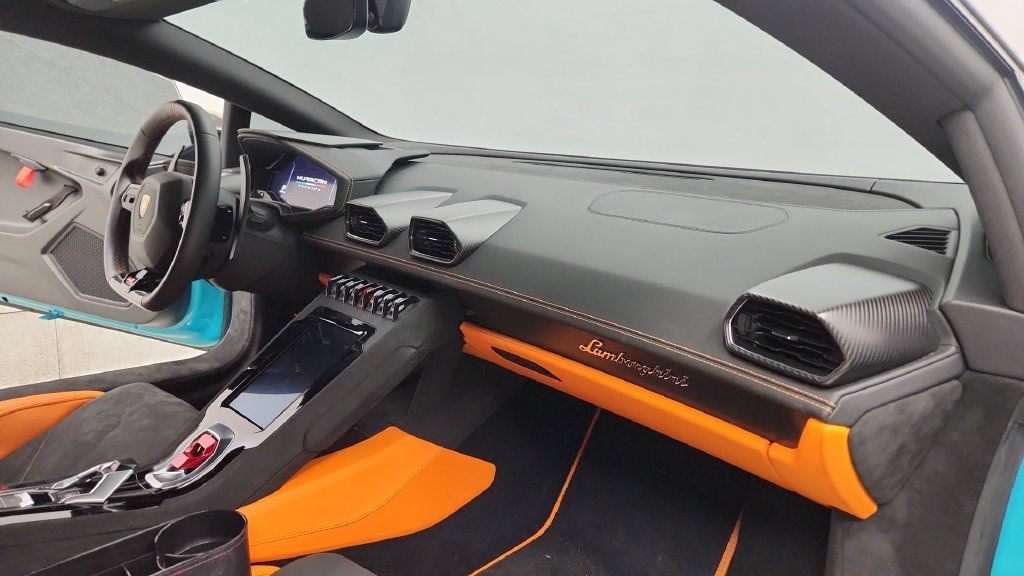 Used 2023 Lamborghini Huracan Tecnica RWD image 47