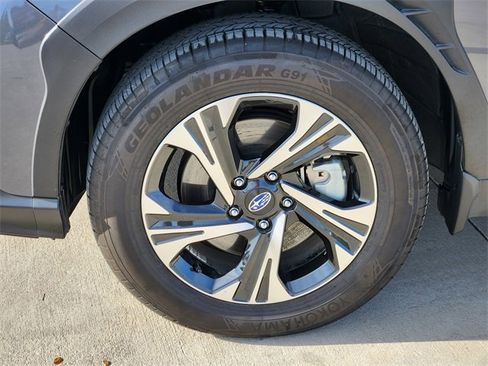 Certified 2024 Subaru Crosstrek 2.0i Premium image 12