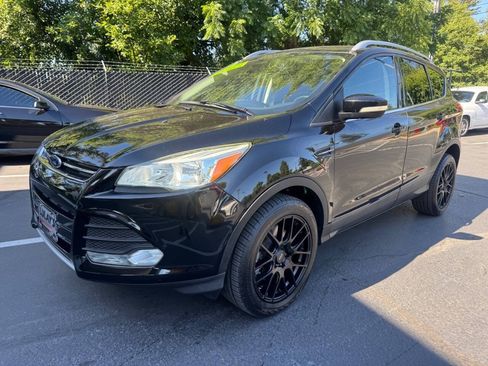 Used 2016 Ford Escape Titanium AWD/4WD image 1