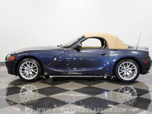 Used 2003 BMW Z4 3.0i image 7