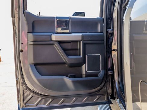 Used 2022 Ford F350 Platinum w/ FX4 Off-Road Package image 36