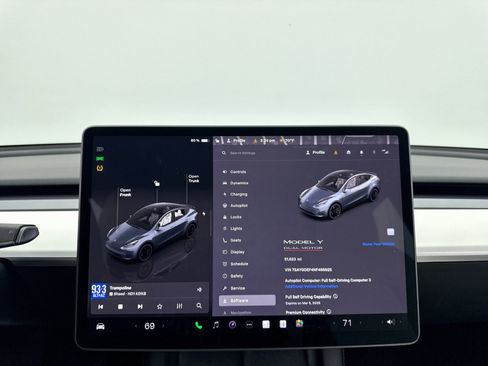 Used 2022 Tesla Model Y Performance image 25