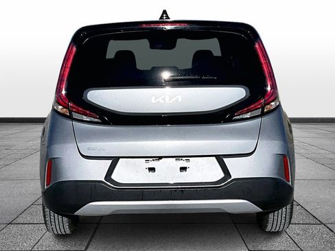 Used 2023 Kia Soul LX w/ Option Group 015 image 4