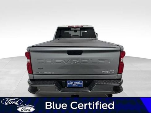 Used 2024 Chevrolet Silverado 2500 High Country w/ High Country Premium Package image 6