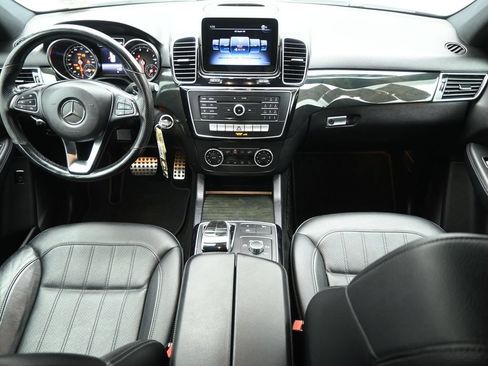 Used 2019 Mercedes-Benz GLE 400 4MATIC image 23