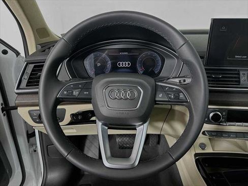 Certified 2025 Audi Q5 2.0T Premium Plus w/ Premium Plus Package image 11