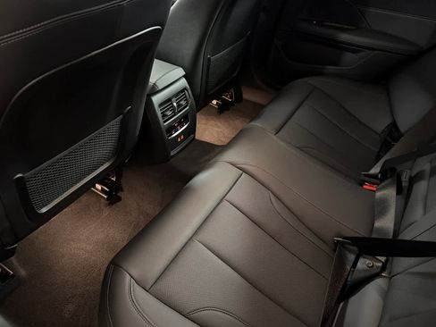 Used 2023 BMW 430i Gran Coupe w/ M Sport Package image 4