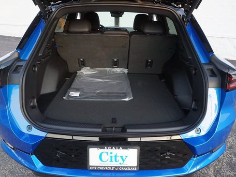 New 2026 Chevrolet Equinox EV RS image 25