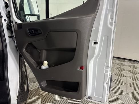 Used 2020 Ford Transit 250 Low Roof image 24