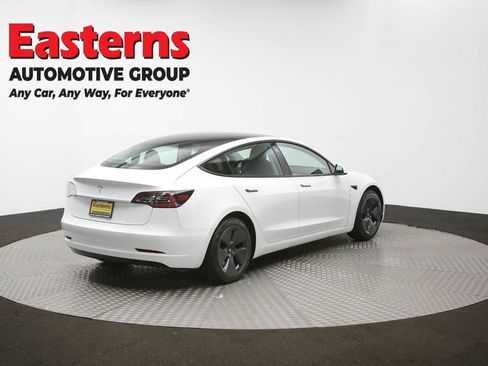 Used 2023 Tesla Model 3 Standard Range image 38