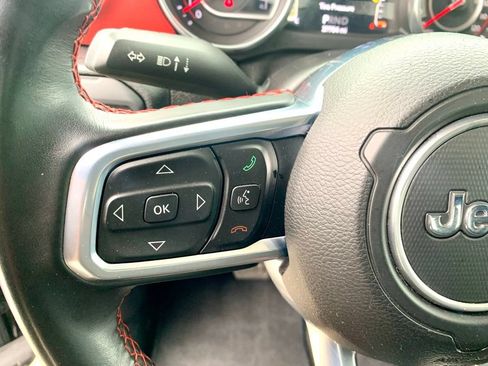Used 2020 Jeep Gladiator Rubicon AWD/4WD image 29