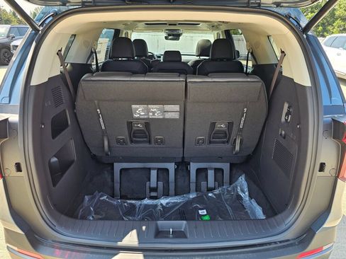 New 2027 Kia Carnival SX w/ Dark Edition Package FWD image 27